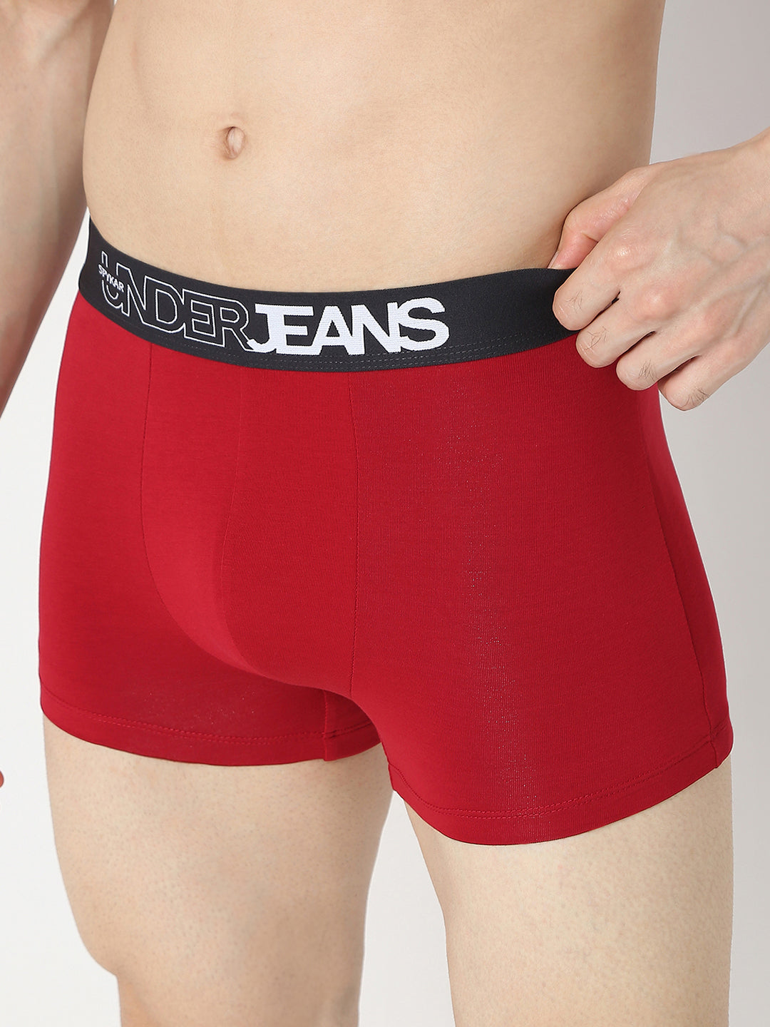 Underjeans By Spykar Men Black & Maroon Trunk