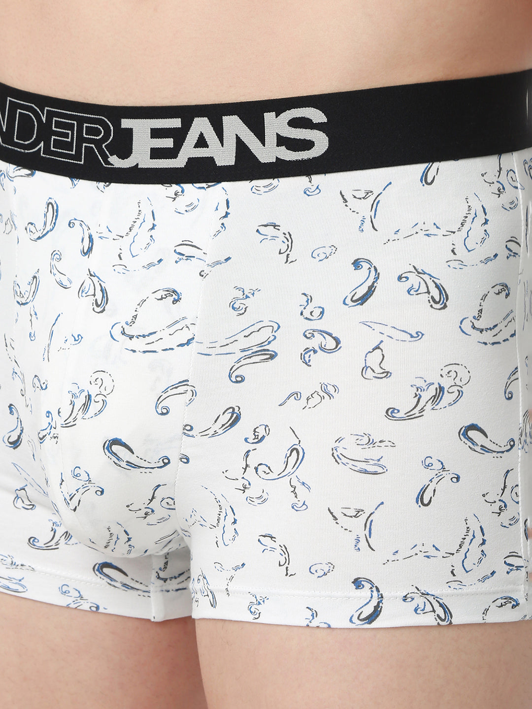 UnderJeans by Spykar Men Printed White Trunk