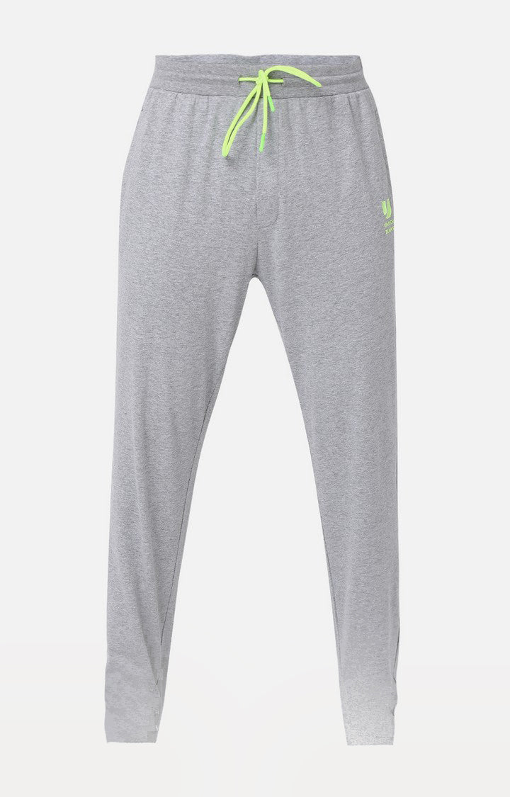 Men Premium Cotton Blend Knitted Grey Trackpant- UnderJeans by Spykar