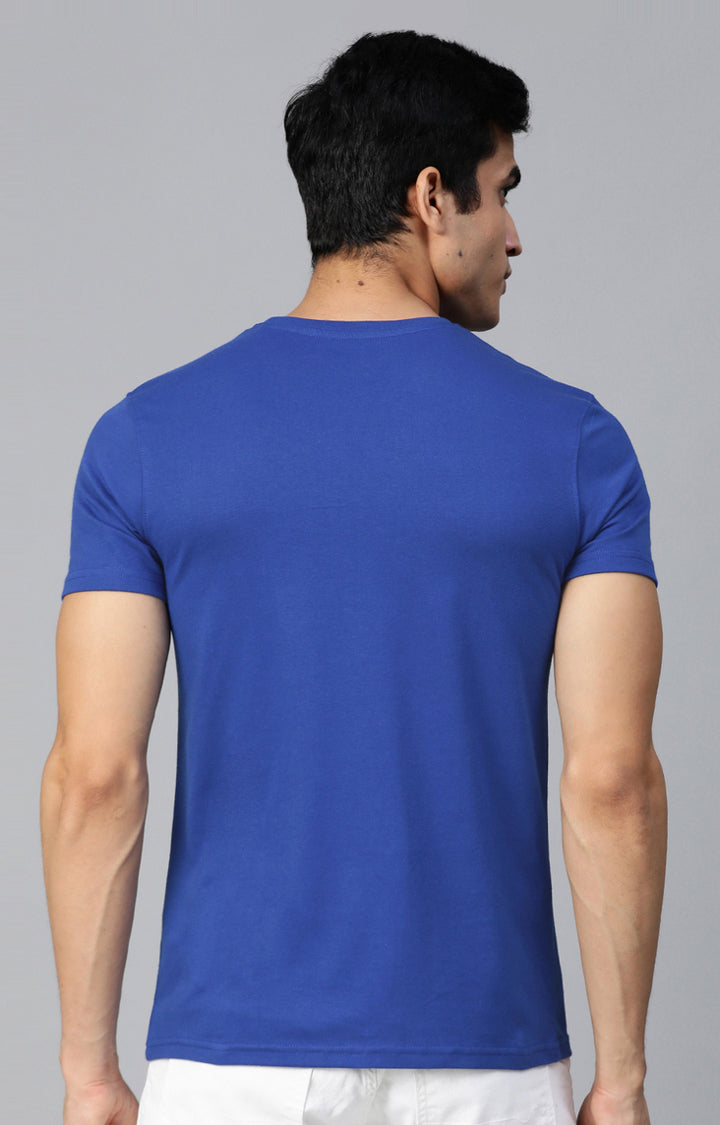 Men Premium Blue Cotton Solid Round Neck T-Shirts- UnderJeans by Spykar