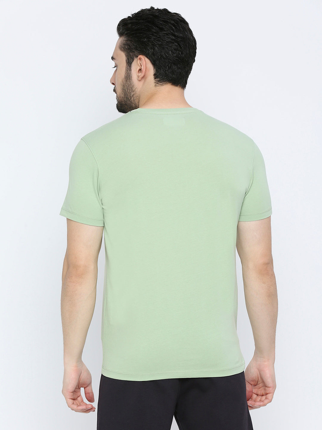 Men Premium Cotton Dusty Pista Round Neck Tshirt - UnderJeans by Spykar