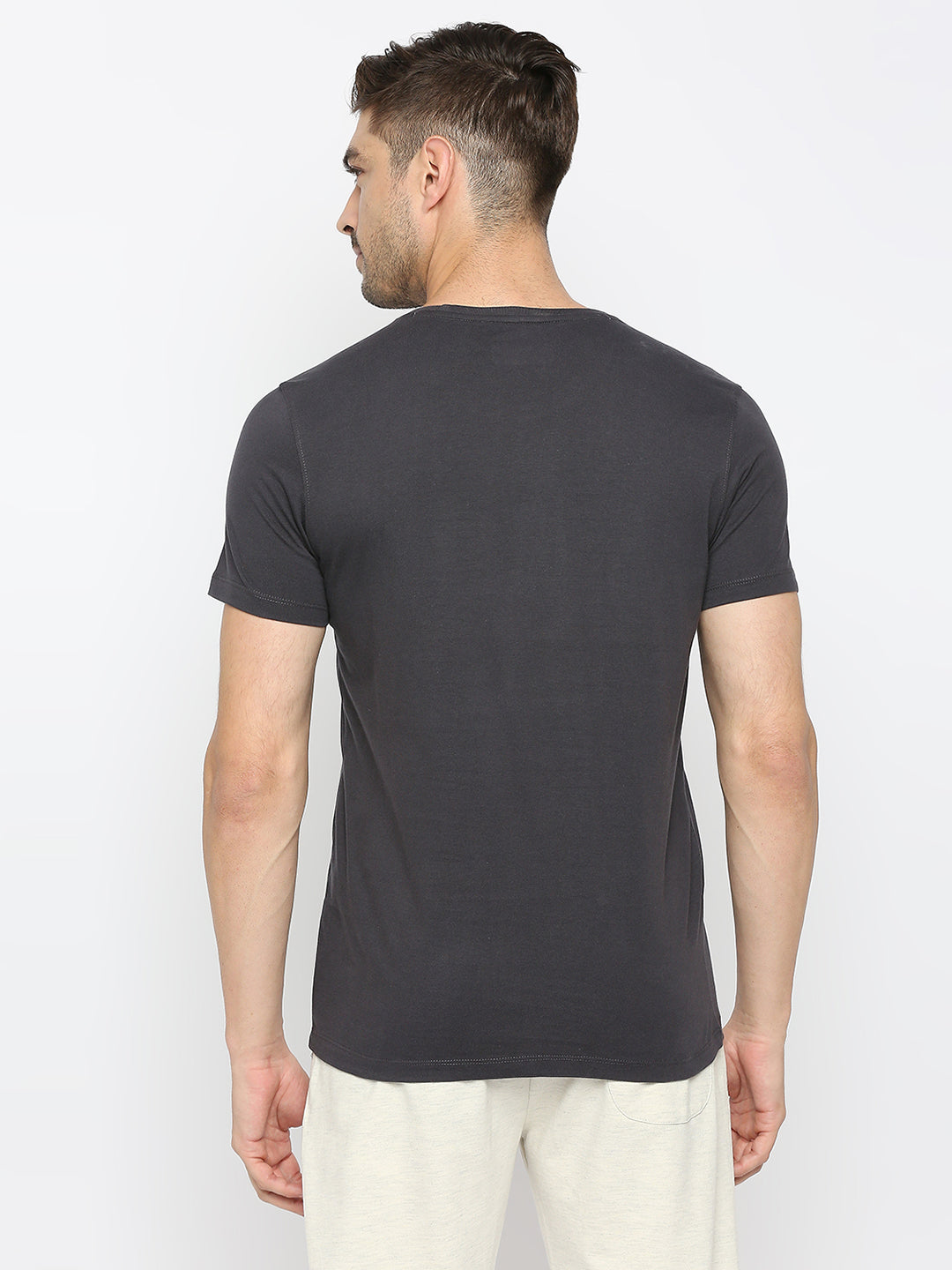 Men Premium Slate Grey Cotton Round Neck Printed Tshirt- UnderJeans by Spykar