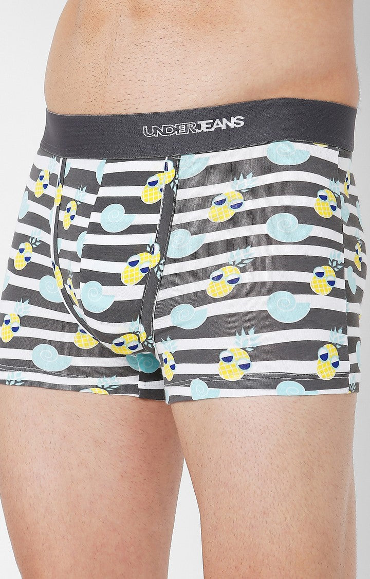 Men Premium Grey Cotton Blend Printed Trunk- UnderJeans by Spykar