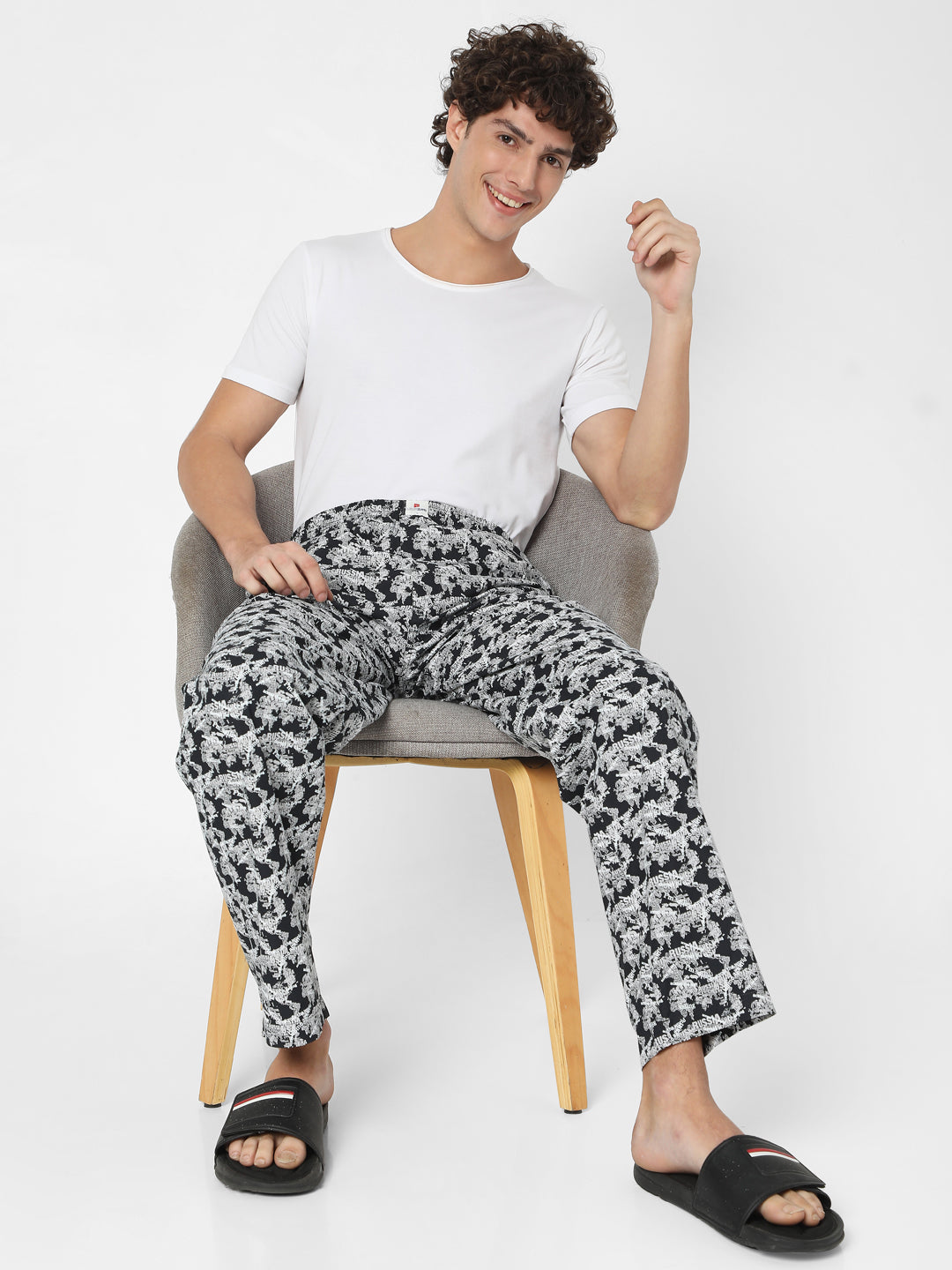 Buy Men Black Blend Regular Fit Pyjama UnderJeans by Spykar