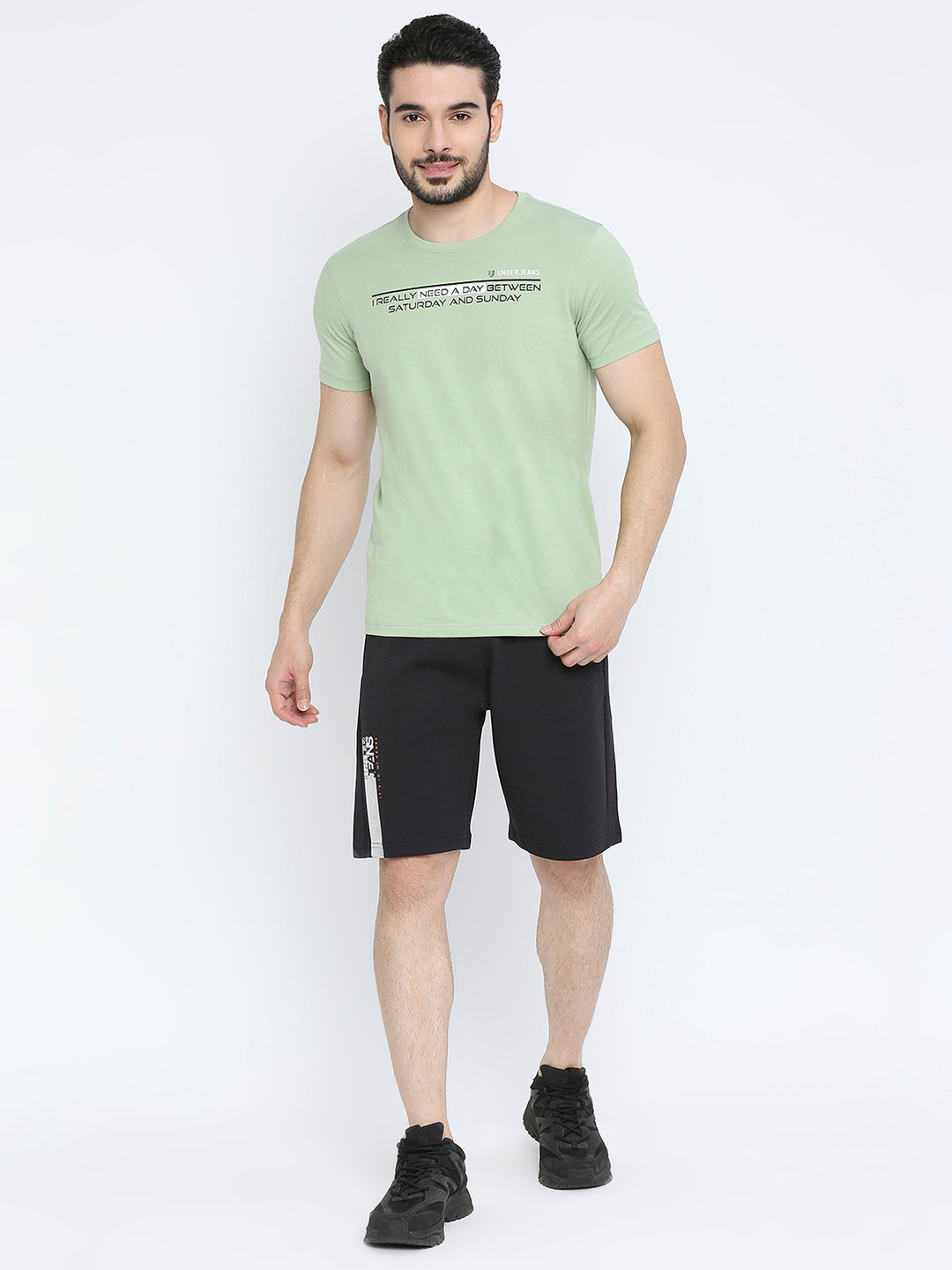 Men Premium Cotton Dusty Pista Round Neck Tshirt - UnderJeans by Spykar