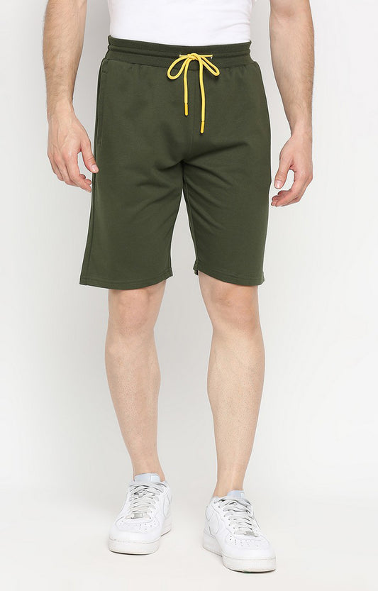 Men Premium Olive Cotton Blend Shorts - UnderJeans by Spykar