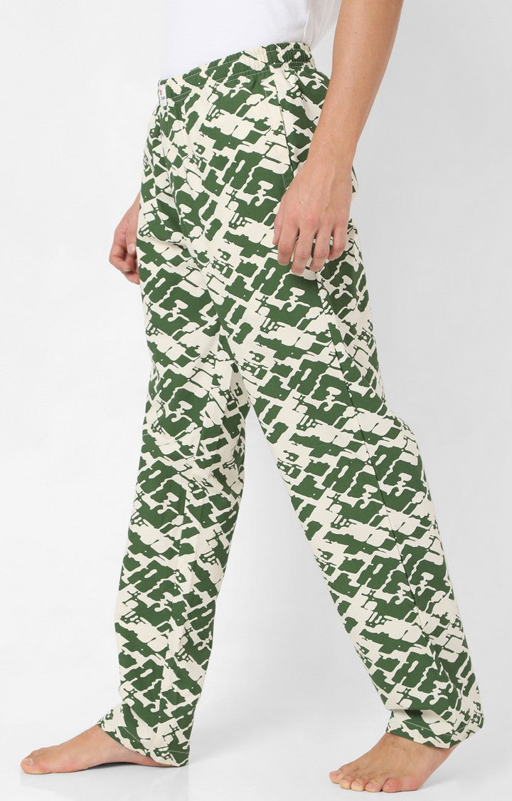Men Premium Off White & Olive Cotton Printed Pyjama - UnderJeans By Spykar