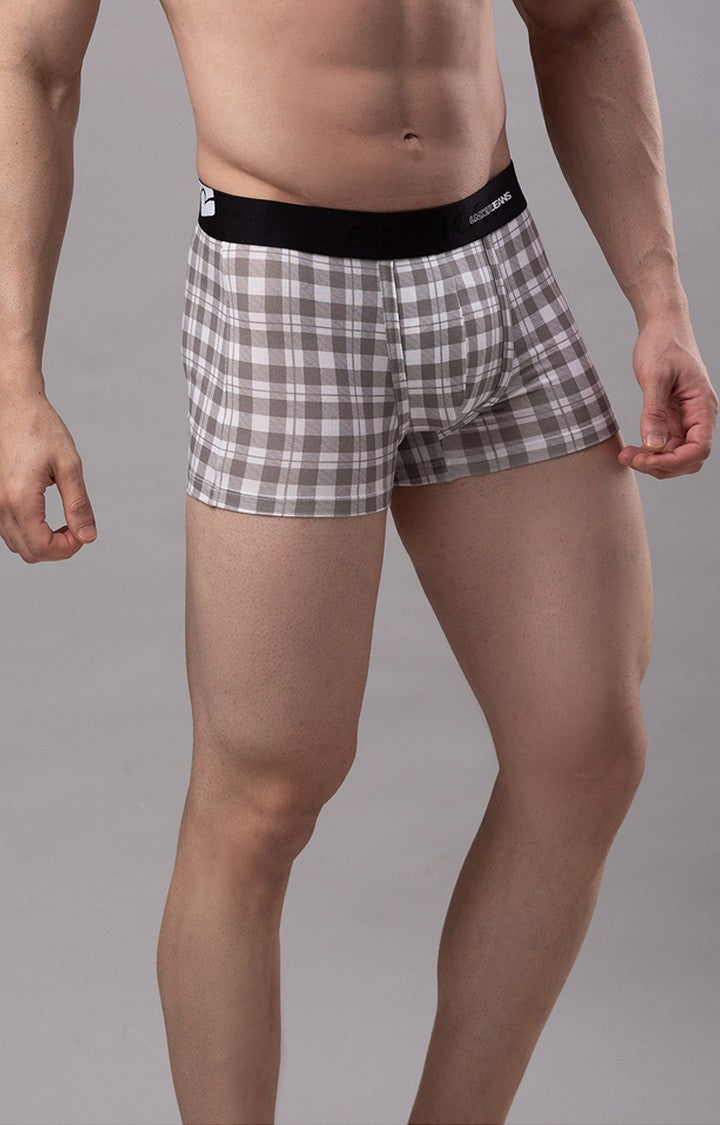 Underjeans by Spykar Men Premium White Cotton Trunk