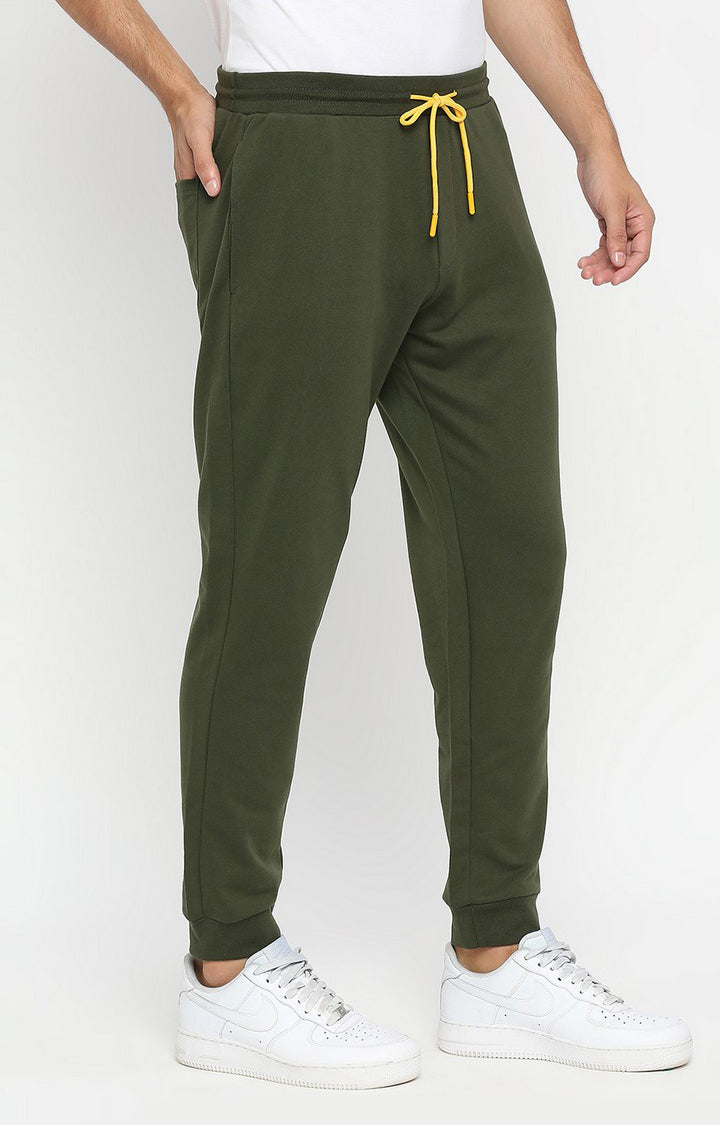 Men Premium Cotton Blend Olive Trackpant - UnderJeans by Spykar