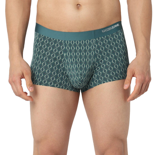 Underjeans by Spykar Men Bottle Green Regular Fit Ultrasoft Trunks