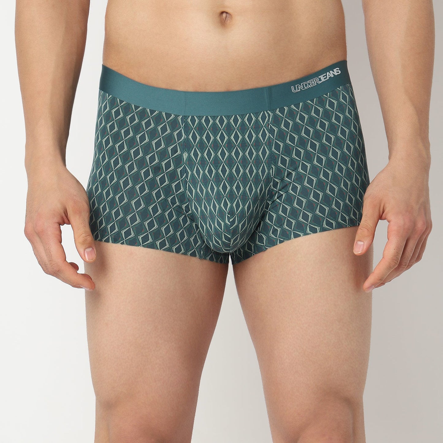 Underjeans by Spykar Men Bottle Green Regular Fit Ultrasoft Trunks