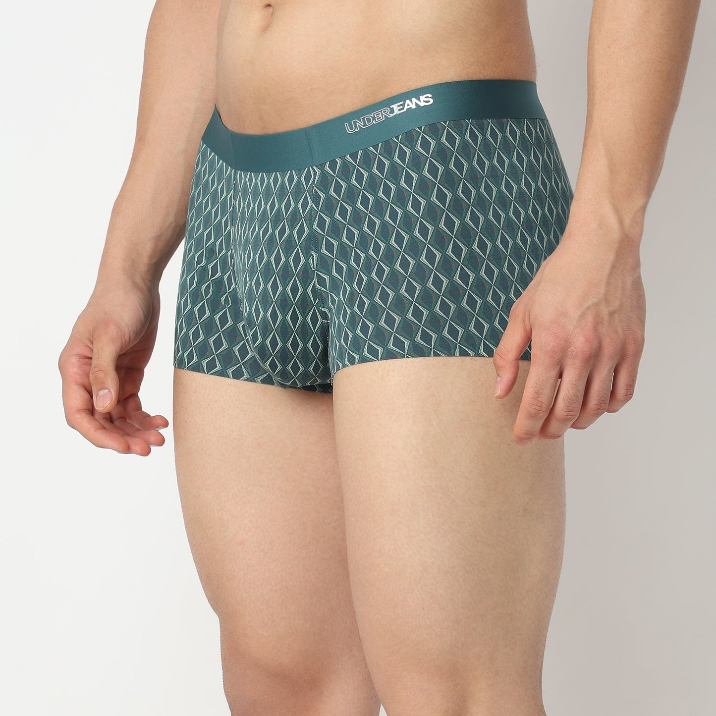 Underjeans by Spykar Men Bottle Green Regular Fit Ultrasoft Trunks
