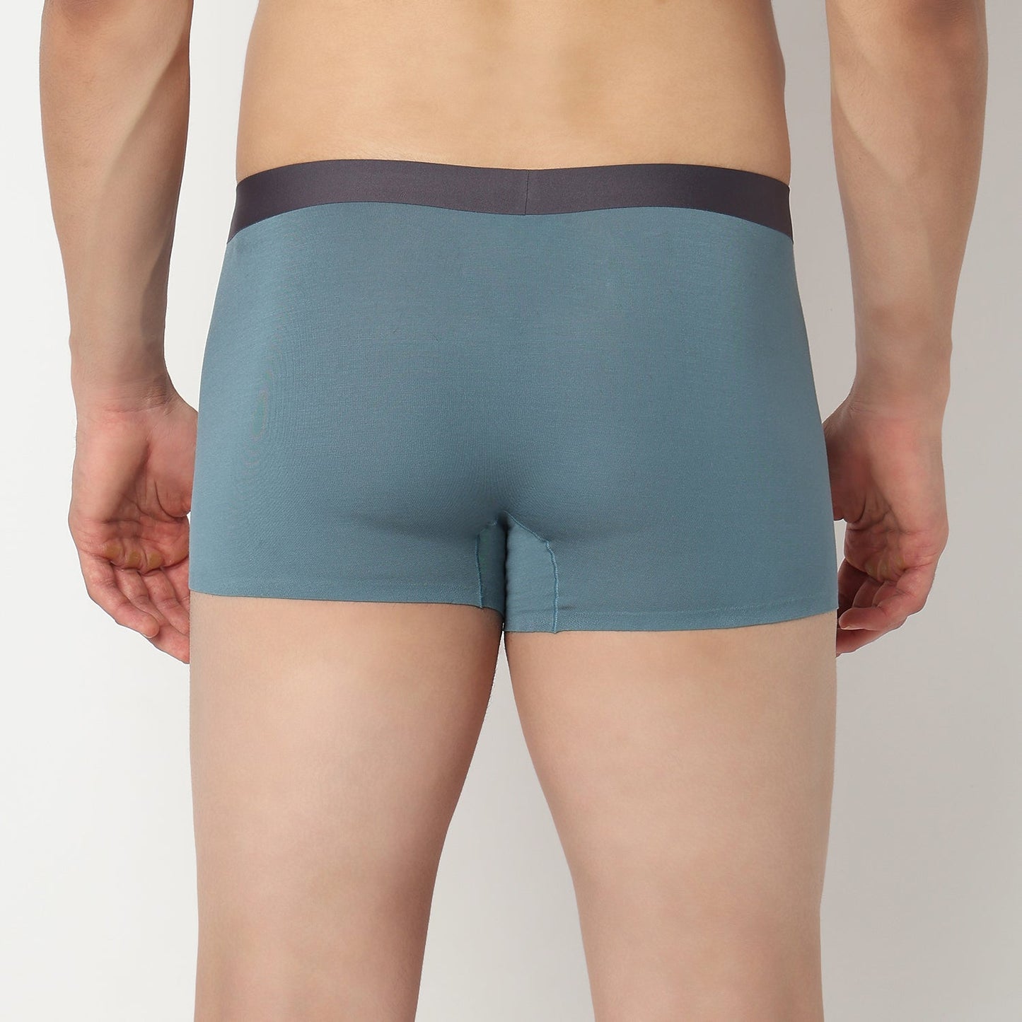 Underjeans by Spykar Men Dusty Green Regular Fit Ultrasoft Trunks