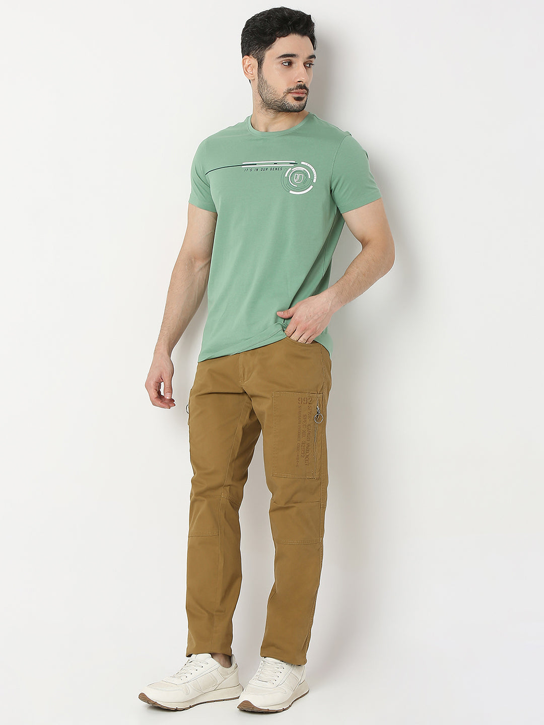 Underjeans by Spykar Men Premium Green T-shirt