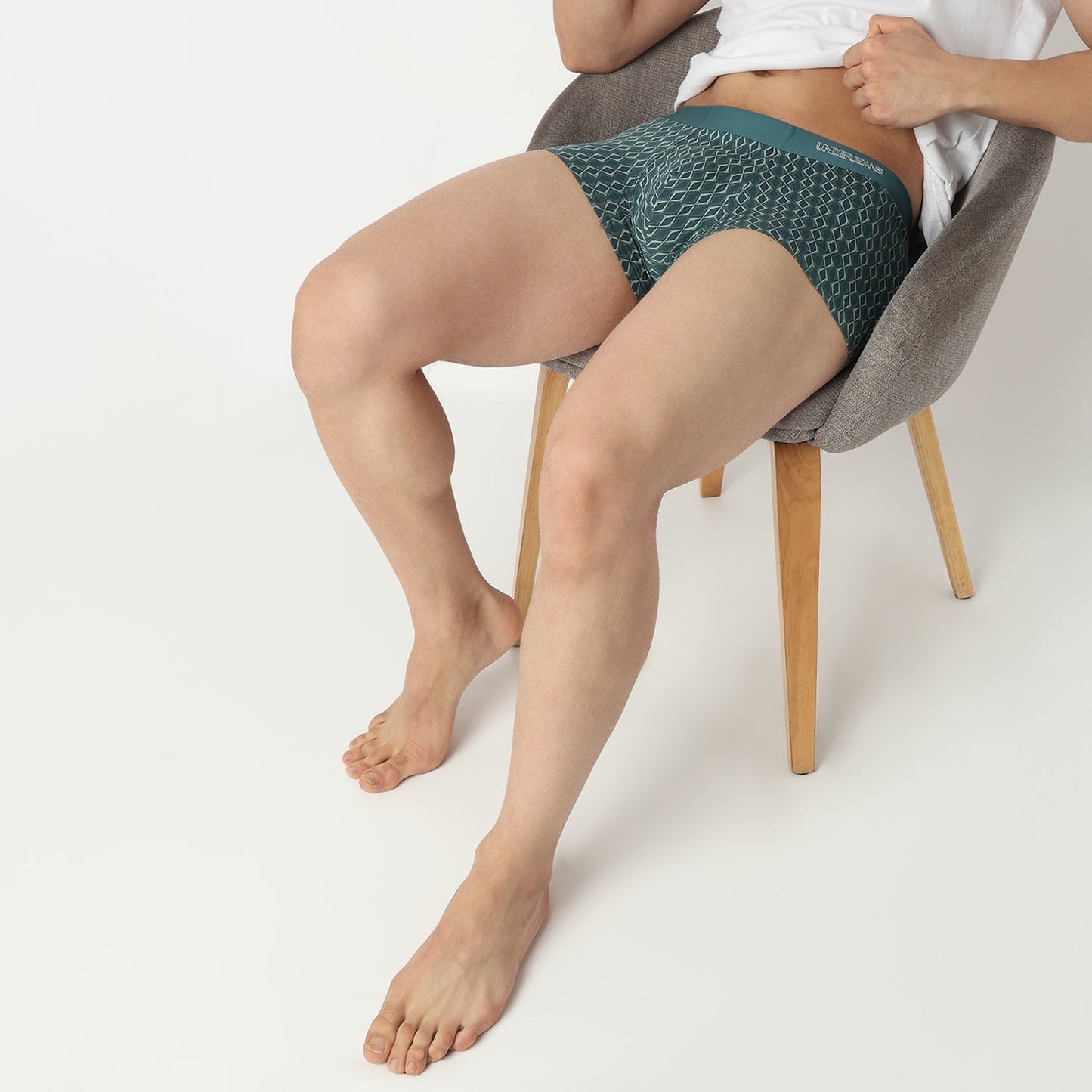 Underjeans by Spykar Men Bottle Green Regular Fit Ultrasoft Trunks