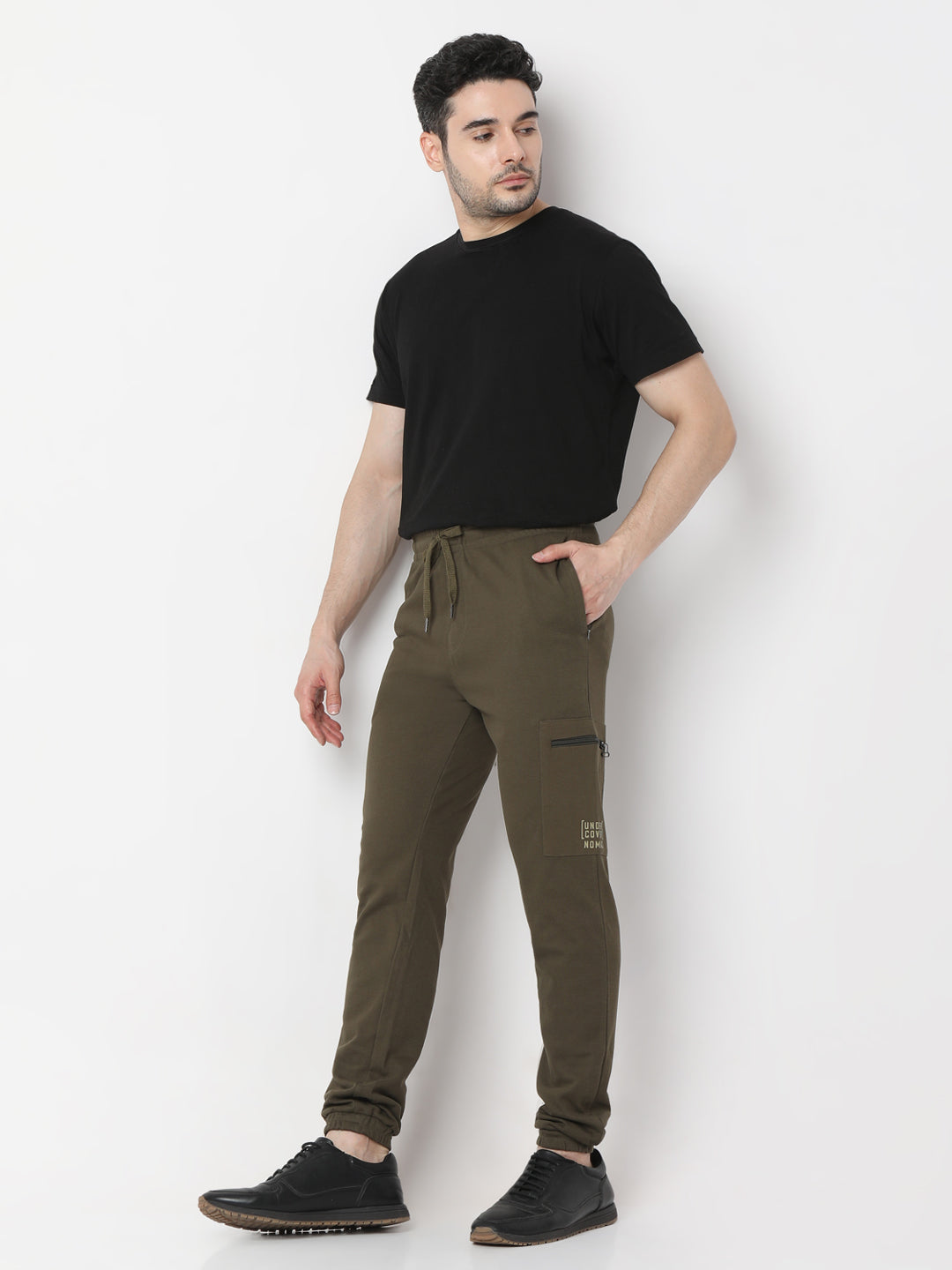 Underjeans By Spykar Men Premium Olive Cargo Pant