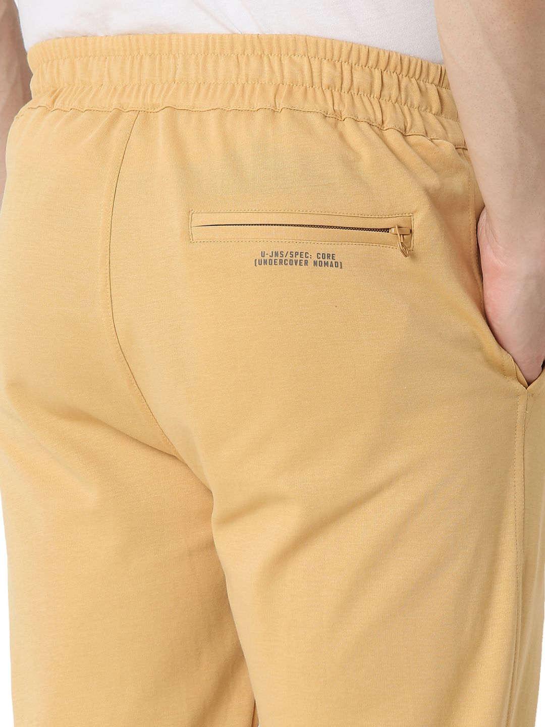 Underjeans By Spykar Men Premium Khaki Cargo Pant