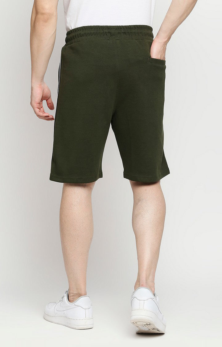 Men Premium Cotton Blend Knitted Rifle Green Shorts - UnderJeans by Spykar