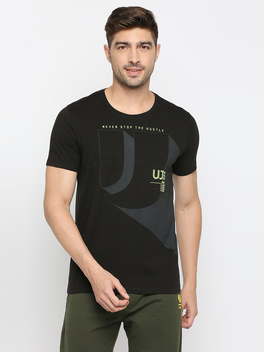 Men Premium Black Cotton Round Neck Printed Tshirt- UnderJeans by Spykar