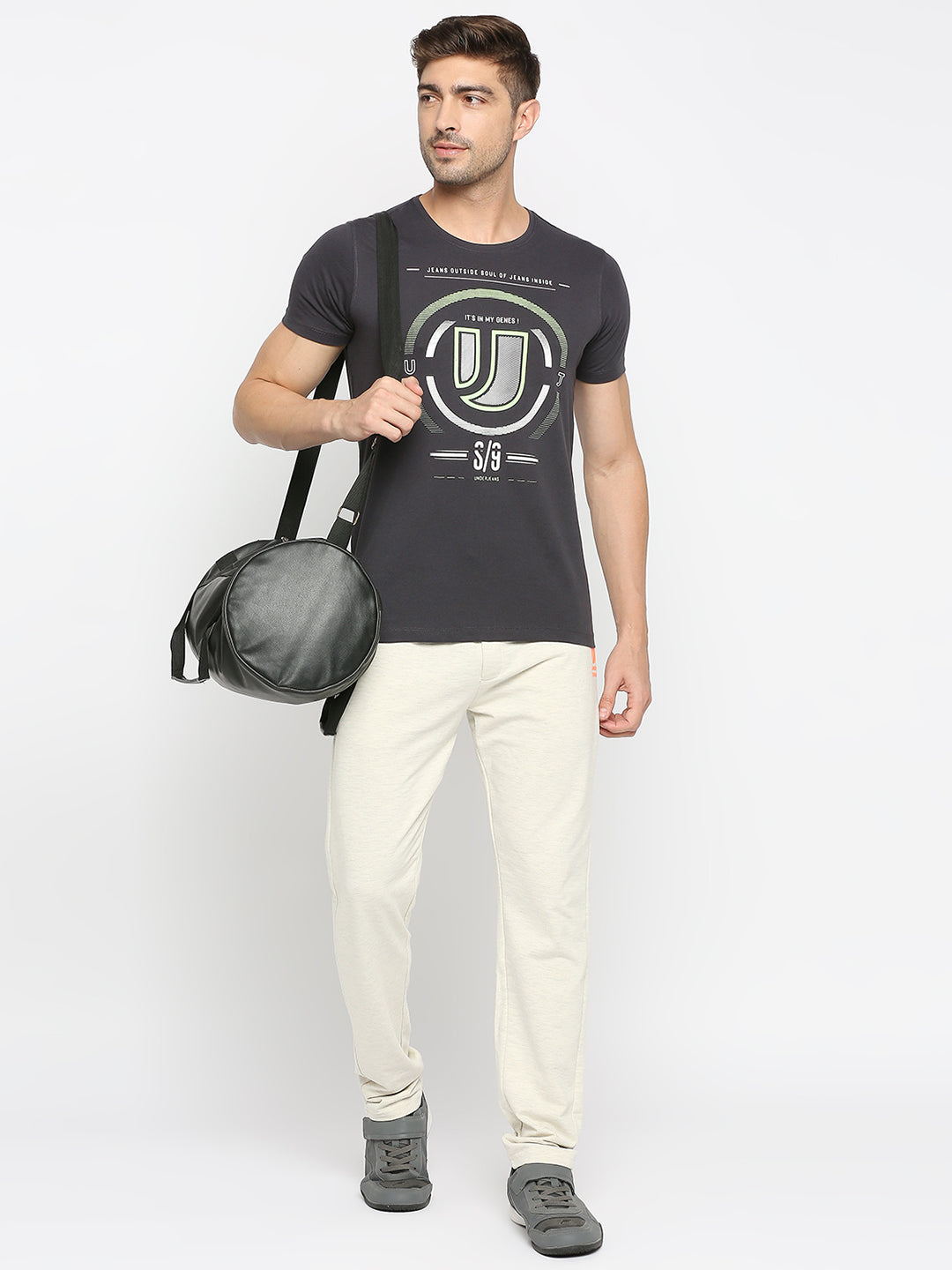 Men Premium Slate Grey Cotton Round Neck Printed Tshirt- UnderJeans by Spykar