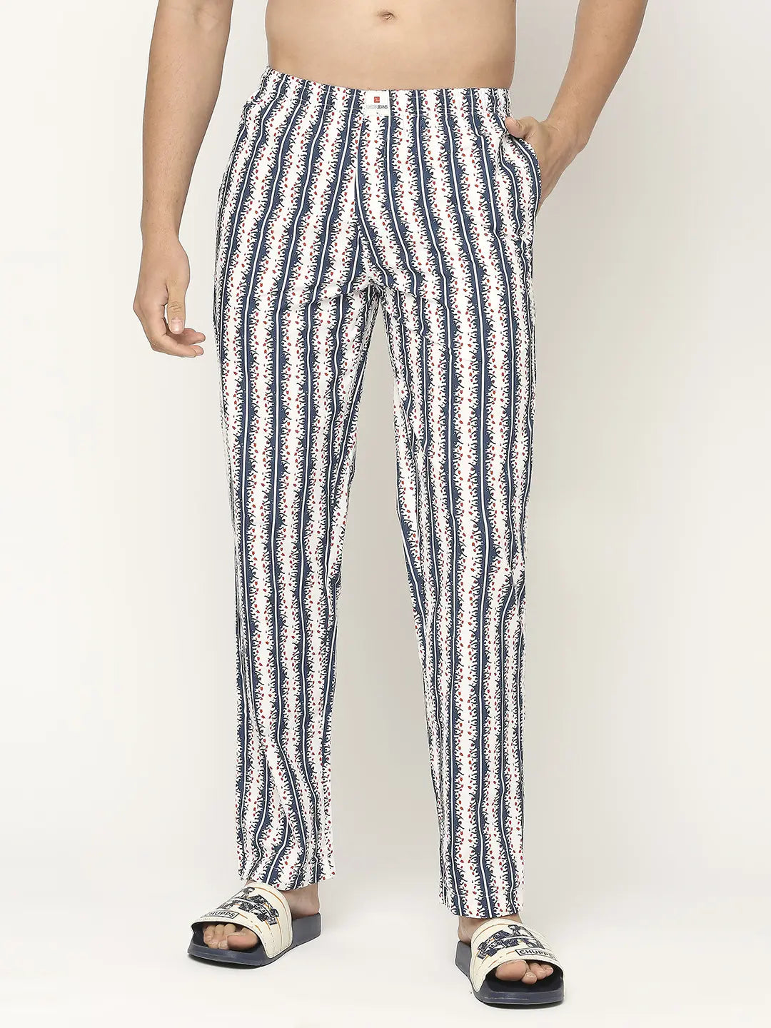 Men Premium Cotton Printed White Pyjama- UnderJeans by Spykar