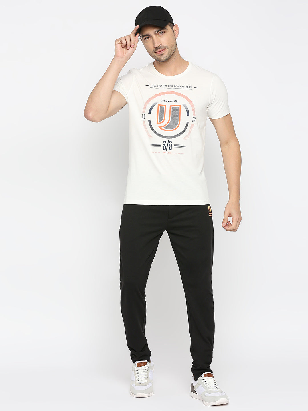 Men Premium Ecru Cotton Round Neck Printed Tshirt- UnderJeans by Spykar