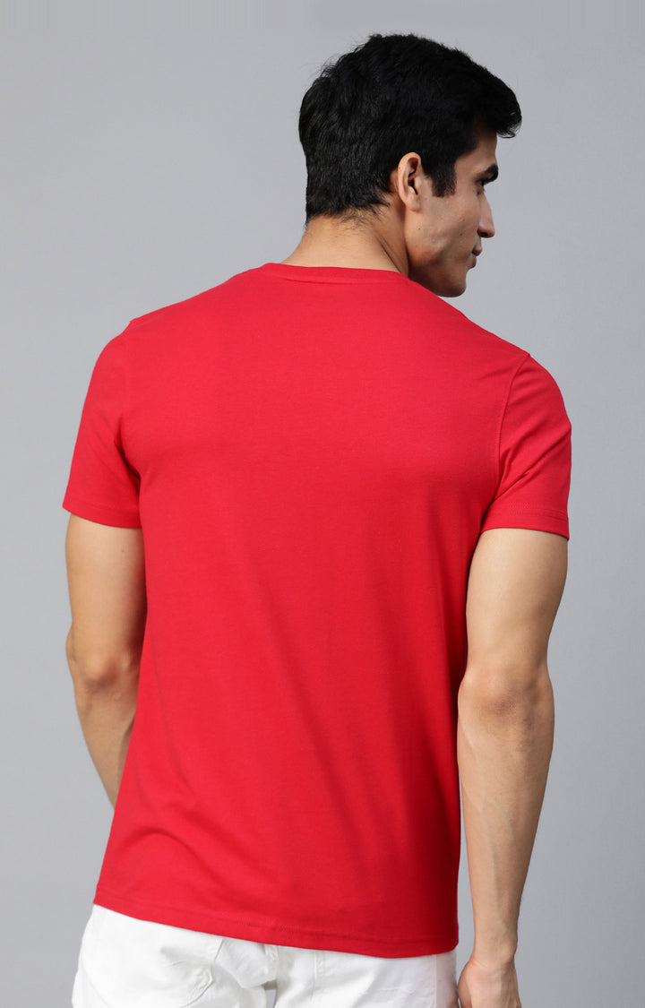 Men Premium Red Cotton Solid Round Neck T-Shirts- UnderJeans by Spykar