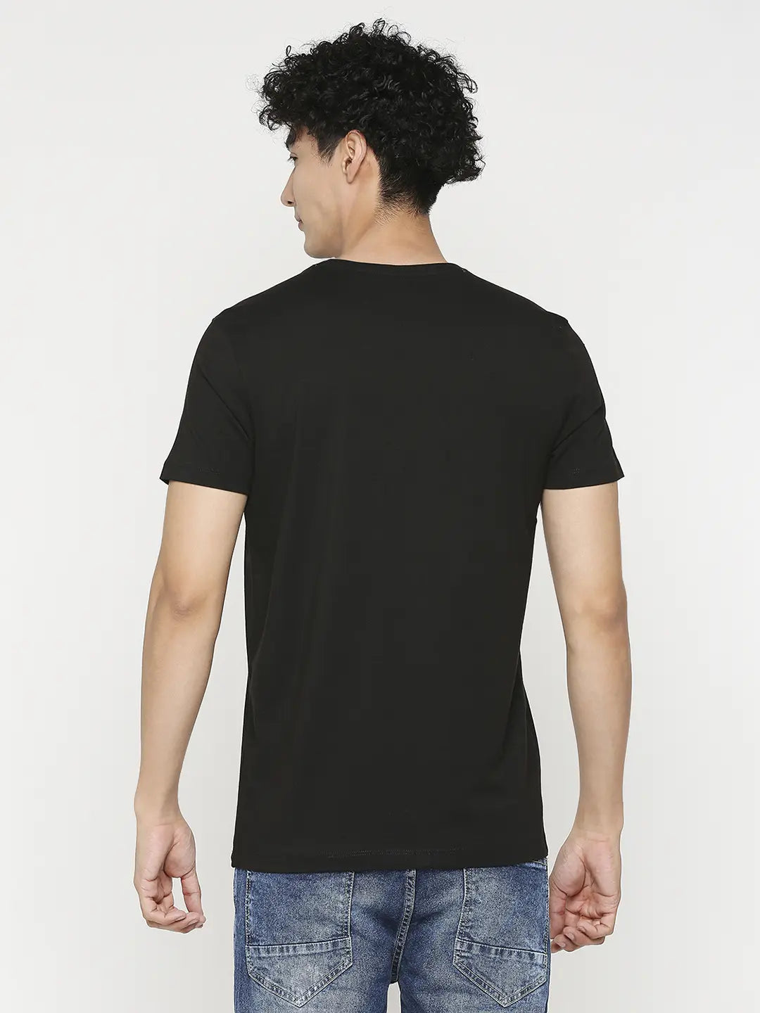 Men Premium Black Cotton Half Sleeve Printed Tshirt- UnderJeans by Spykar